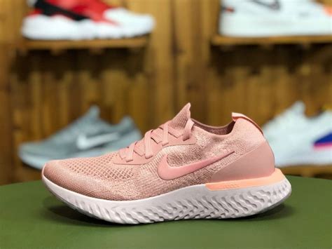 Nike Women's Epic React Flyknit “Pearl Pink” Review