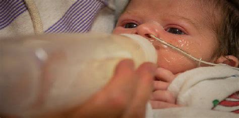 Standardised Feeding Approach Improves NICU Babies' Growth