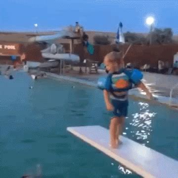 Diving Pool GIF - Diving Pool Fail - Discover & Share GIFs