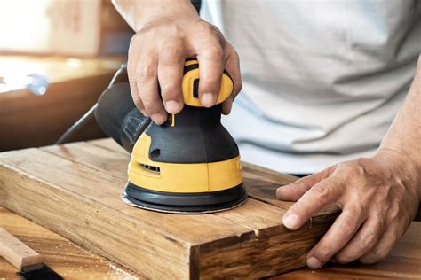 Random Orbital Sander vs Palm Sander - How to Choose