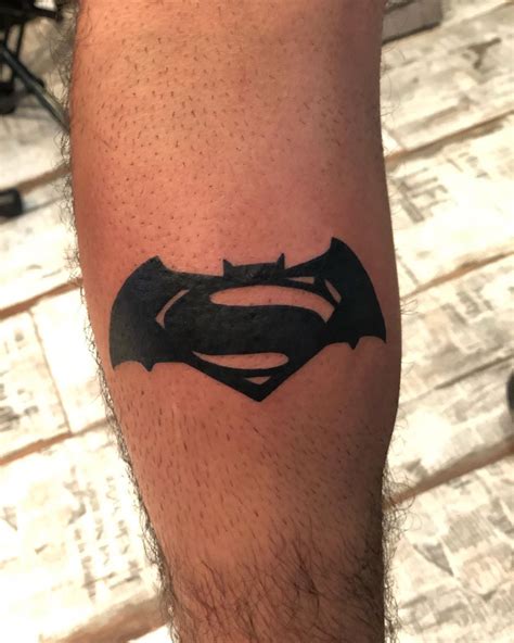 Aggregate 63+ superman symbol tattoo best - in.cdgdbentre