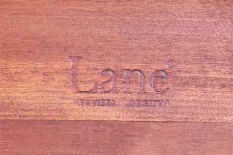 Lane Acclaim Mid-Century Modern Walnut Coffee Table, Newly Refinished at 1stDibs