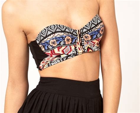 mexican print bustier crop top. paired with the shorts I just posted Different Outfits, Bustier ...