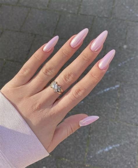 5 Summer Nail Trends to Try for Your Wedding Manicure