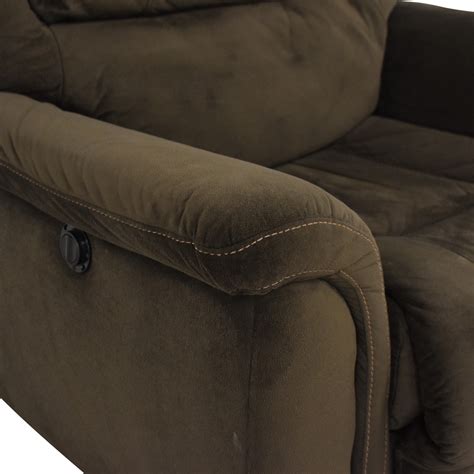 77% OFF - Raymour & Flanigan Raymour & Flanigan Power Recliner / Chairs