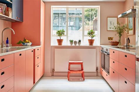 42 Colorful Kitchens That Are Anything But Neutral