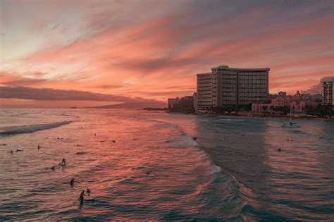 People on Beach during Sunset · Free Stock Photo