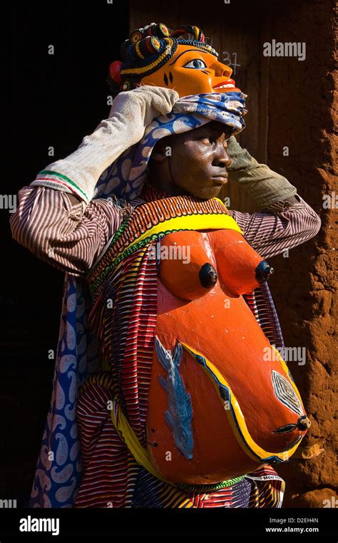 Benin man in traditional clothing Zou Stock Photo - Alamy