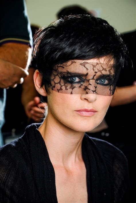 black lace eye mask (DIY) Chanel Resort, Diy Eye Mask, Eye Masks, Chanel Make-up, Halloween ...