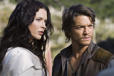 Legend of the Seeker - Kahlan Amnell and Richard Cypher Rahl Bruce ...