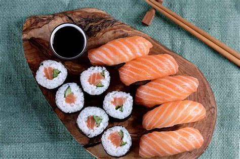 What Kind of Salmon Is Used For Sushi? (Salmon Sushi Hacks To Try!)