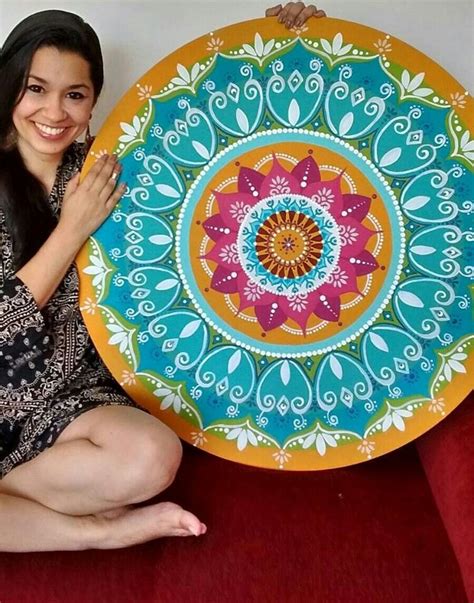 Pin de Silvina Mariana Montero em Mandalas | Design de mandala, Mandala, Arte