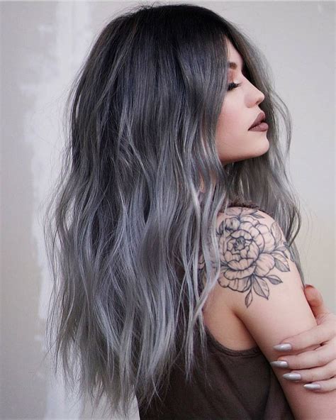 Silver Ombre Hair: The 18 Hottest Examples of 2022