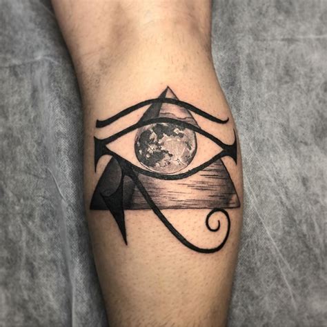 Sintético 94+ Foto Ojo De Ra Y Ojo De Horus Tatuaje Actualizar