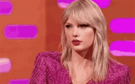 Taylorswift Confused GIF - Taylorswift Confused - Discover & Share GIFs