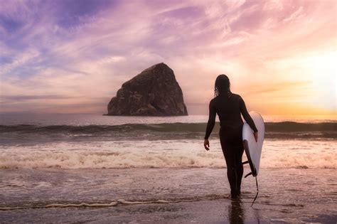 Pacific City Surfing: Oregon's Surf Mecca! – Oregon Beach Vacations