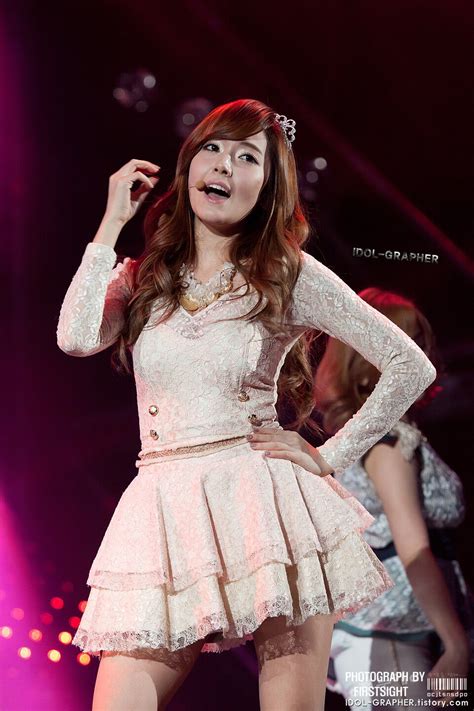 111201 Girls' Generation Jessica | kpopping