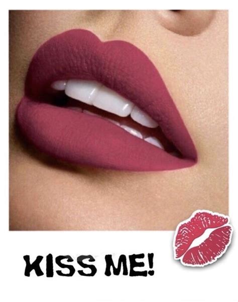 Kiss me, bésame labios rojos