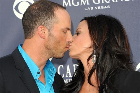 Sara Evans + Jay Barker -- Country Love Stories