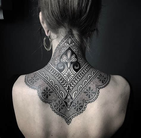 Ornamental Mehndi Style Neck Piece