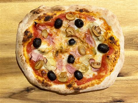 Pizza Capricciosa Original Rezept: Der richtige Belag für den italienischen Klassiker