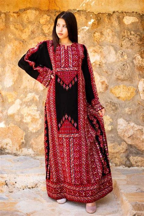 Palestinian Women Dress