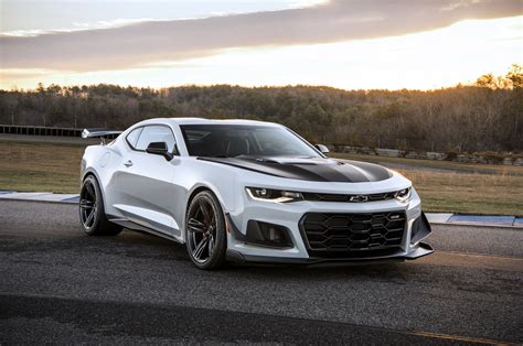 2019 Chevrolet Camaro ZL1 1LE Available With Hydra-Matic 10L80 ...