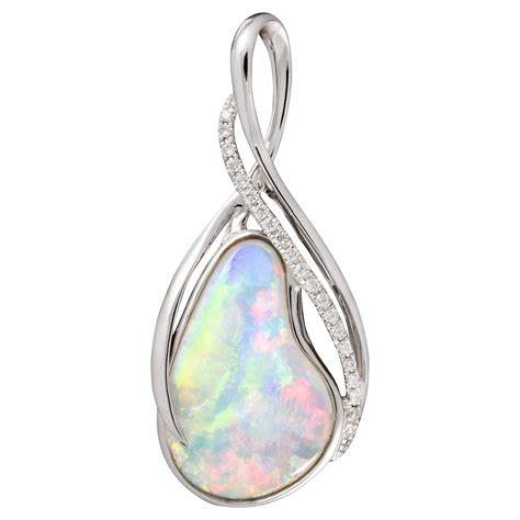 White Opal Pendant in Silver (PE007) - Opal Copying Company Pty Ltd