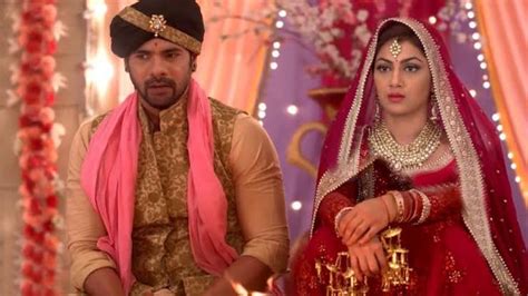 Kumkum Bhagya: Pragya Abhi's remarriage twist Pragya's kumkum pays off