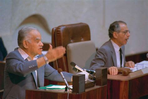 Yitzḥak Shamir | Prime Minister of Israel, Zionist Leader, Revisionist ...