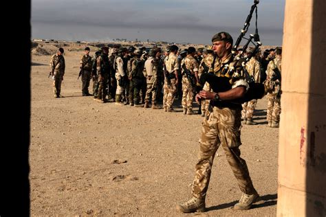 DVIDS - Images - Iraqi army honors fallen soldiers at Commonwealth War ...