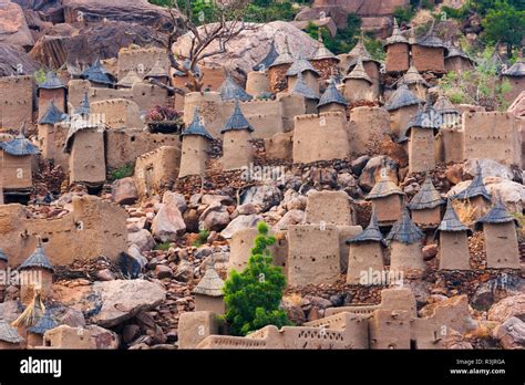 Dogon village, Mali Stock Photo - Alamy