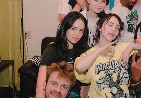 Fans Reckon Finneas' Girlfriend Looks A Lot Like His Sis Billie Eilish