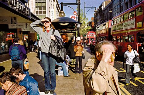 I love London so: snapshots of a bustling city – in pictures | Street photography, Street ...