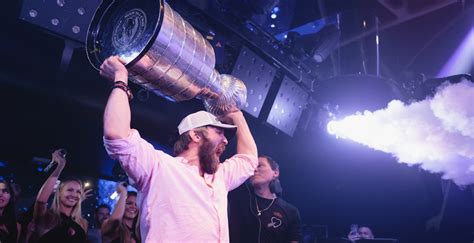 Watch Ovechkin and Stanley Cup champs get LIT AF in Vegas (VIDEOS ...