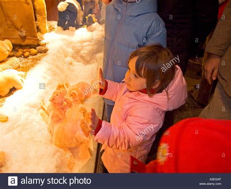 Munich christmas display hi-res stock photography and images - Alamy