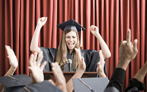 How To Create A Unique 5th-Grade Graduation Speech (+ 4 Heartfelt ...