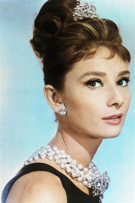 22+ Audrey Hepburn Hairstyle Breakfast At Tiffany's - Hairstyle Catalog