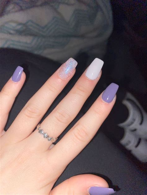 Sparkle purple/gray nails | Purple glitter nails, Lavender nails ...