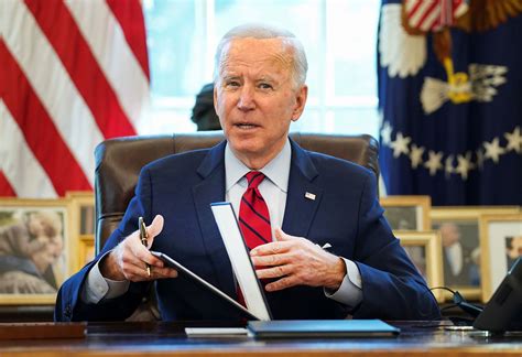 Biden to sign executive orders on immigration, family reunification