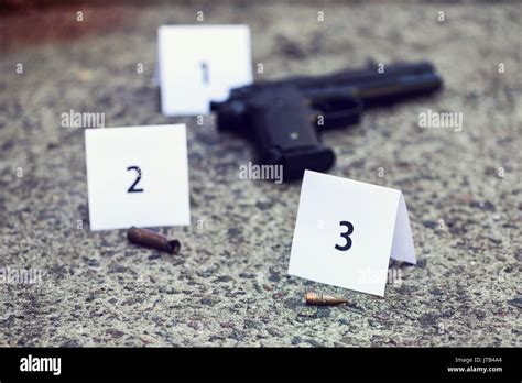 Crime scene evidence markers hi-res stock photography and images - Alamy