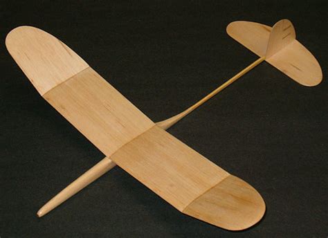 Airfield Models - Graupner Mini - A Free Flight Balsa Wood Glider