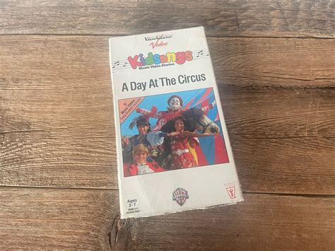 Vintage Kidsongs VHS Movie // A Day at the Circus // 1987 - Etsy