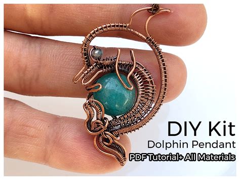 DIY kit for beginners: Dolphin pendant, all included (wires, stones ...