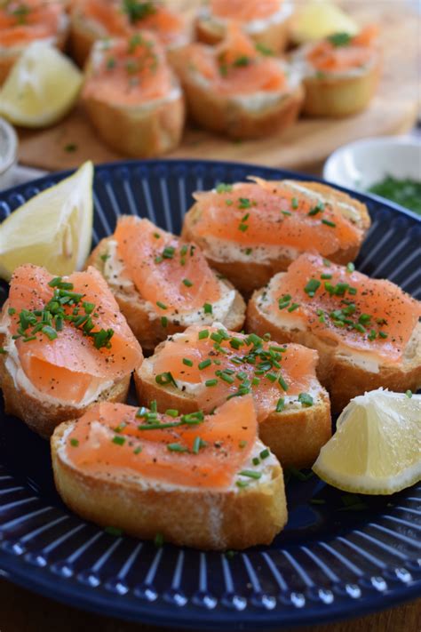 Smoked Salmon Canapes Recipe | Deporecipe.co