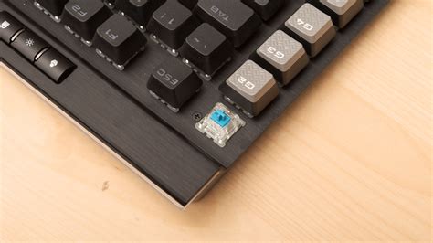 Corsair K95 RGB PLATINUM XT Review - RTINGS.com