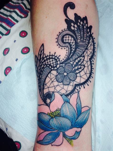 Lotus Lacey tattoo | Tatuaggi