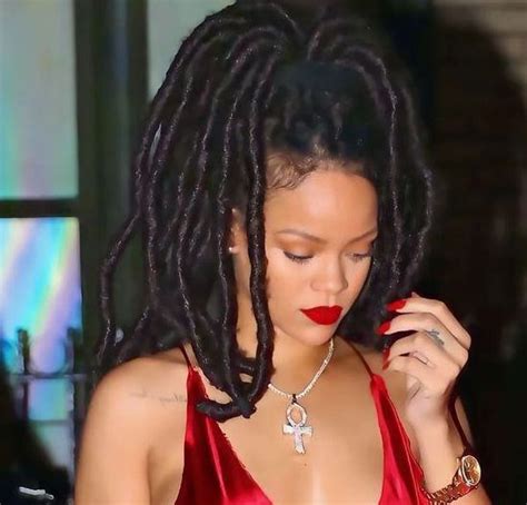 Beautiful Rihanna Braids Hairstyles that will Inspire you - Claraito's Blog