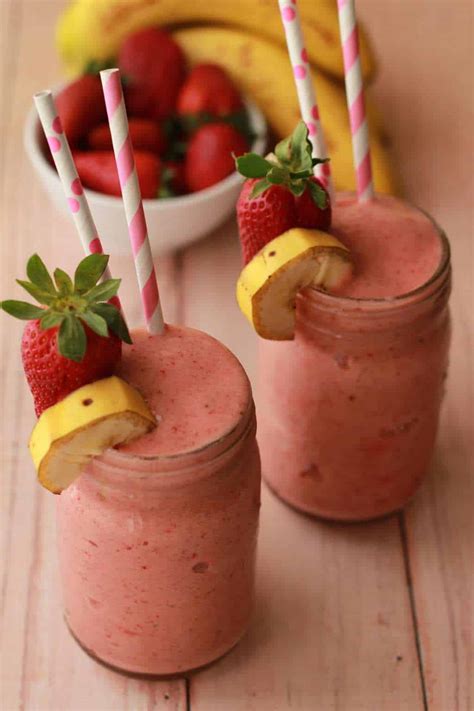 Strawberry Banana Smoothie - Loving It Vegan
