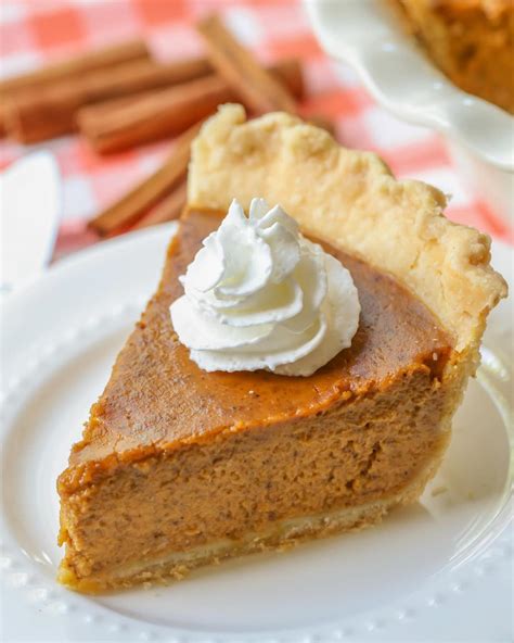 Homemade Pumpkin Pie Recipe | The Cake Boutique